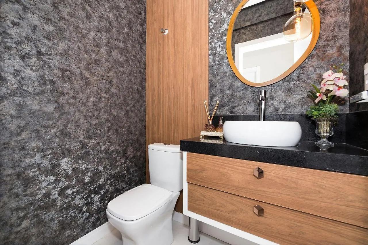 Aluguel Apartamento com piscina e 2 Suítes Bombinhas